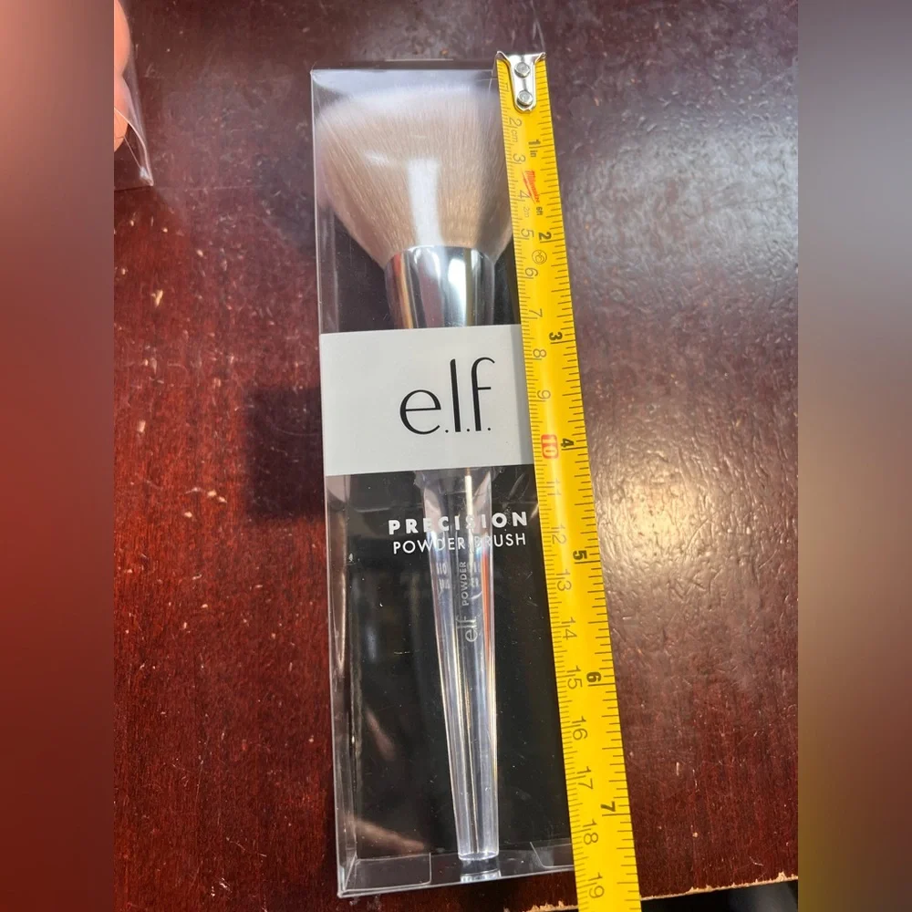 ELF Precision Powder Brush & blending sponges